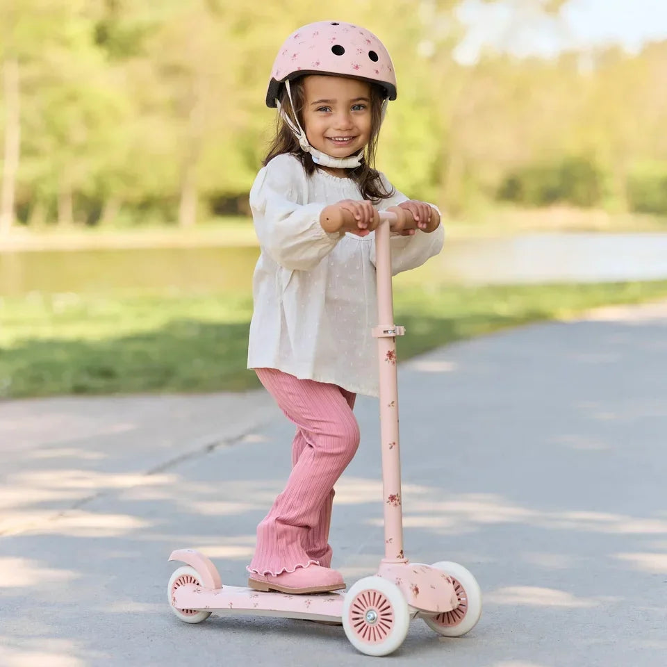 Little Dutch Scooters: The Season to Get Out and Explore