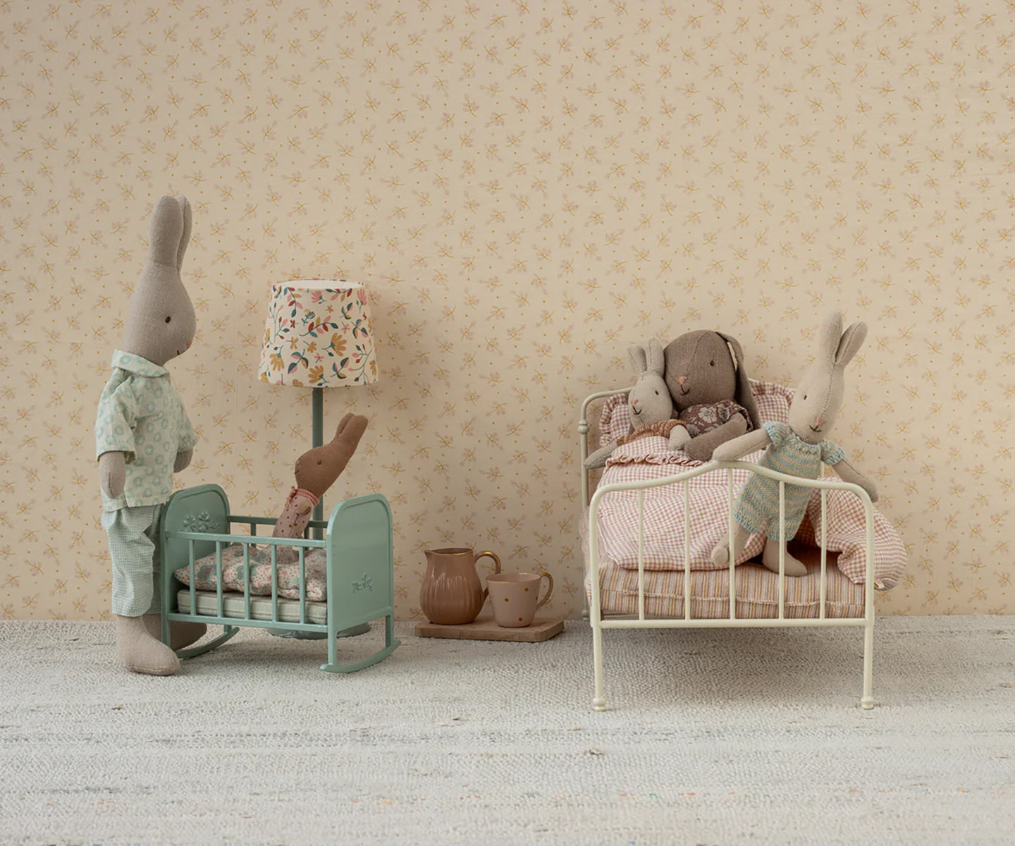 Maileg Cradle, MY - Blue Mint.