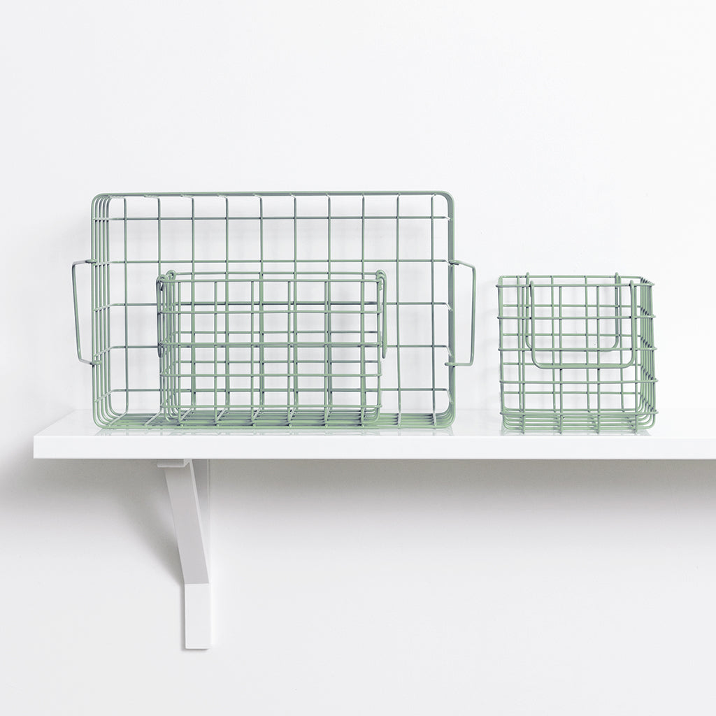 Mustard Made The Basket - Sage.