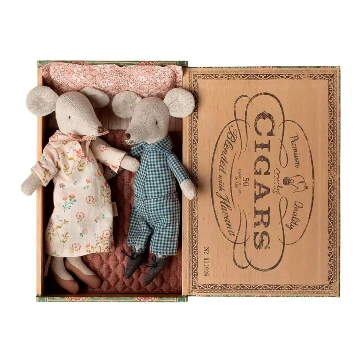 Maileg Grandma & Grandpa Mice in Cigarbox