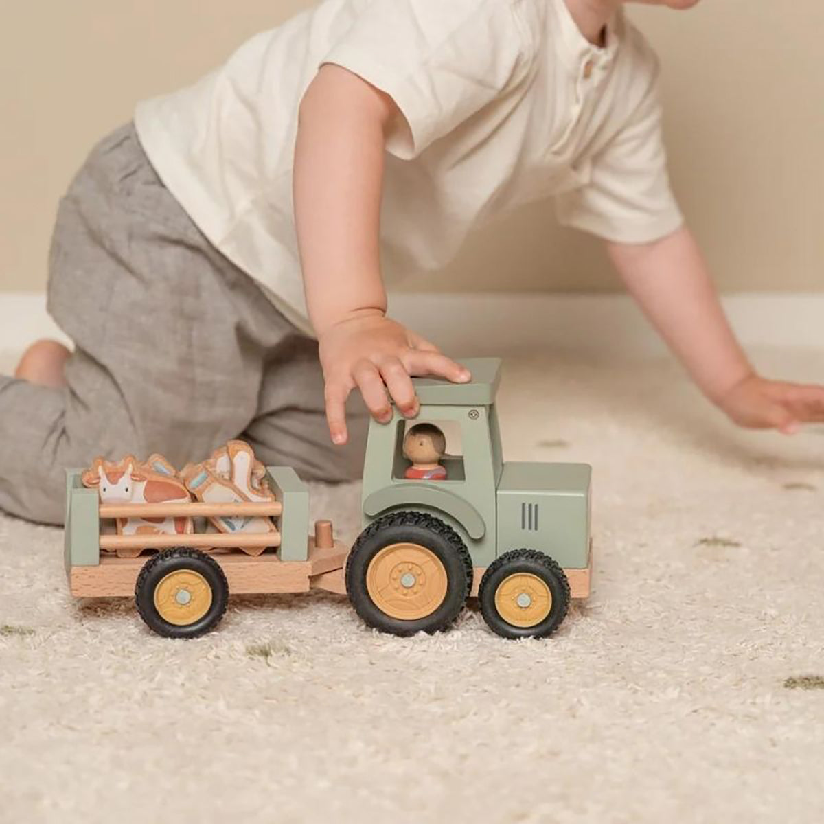 Little Dutch Tractor with Trailer - Little Farm.