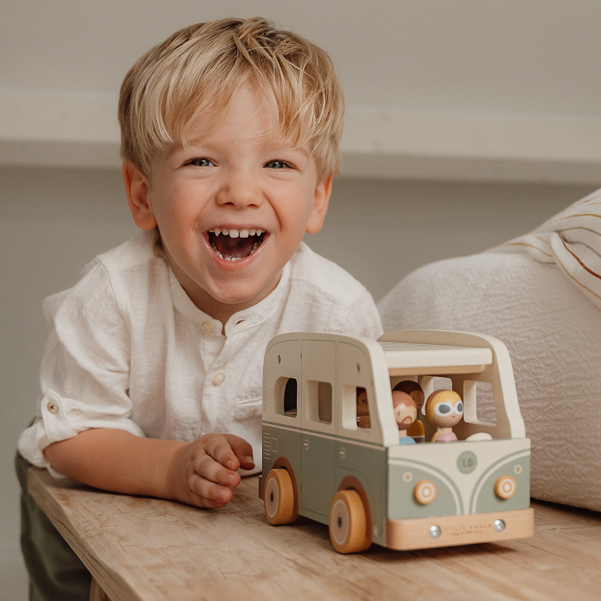 Little Dutch Vintage Campervan.