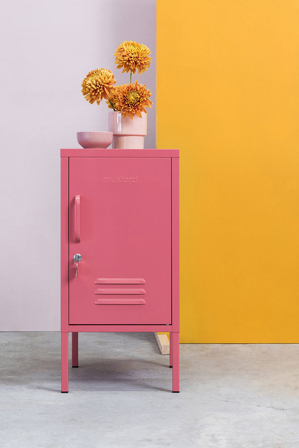 Mustard Made Shorty Locker - Berry.