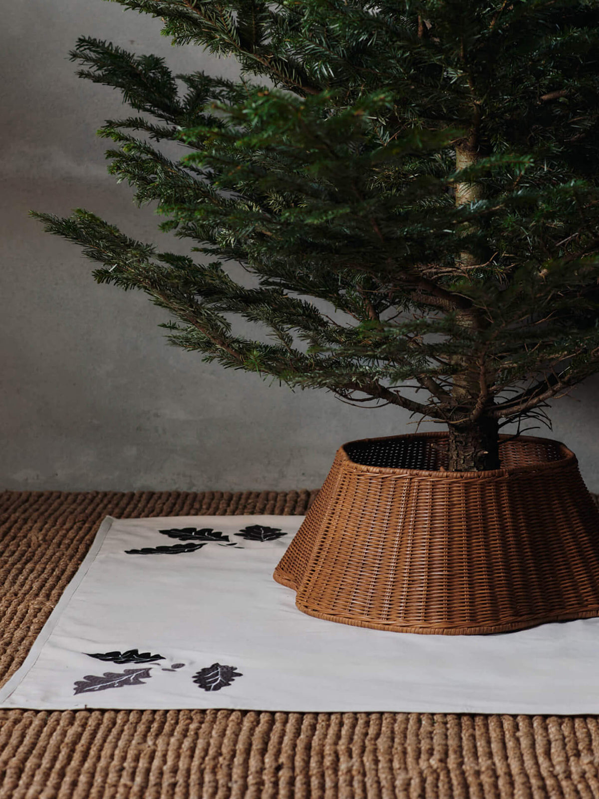 Ferm Living Drape Braided Tree Skirt
