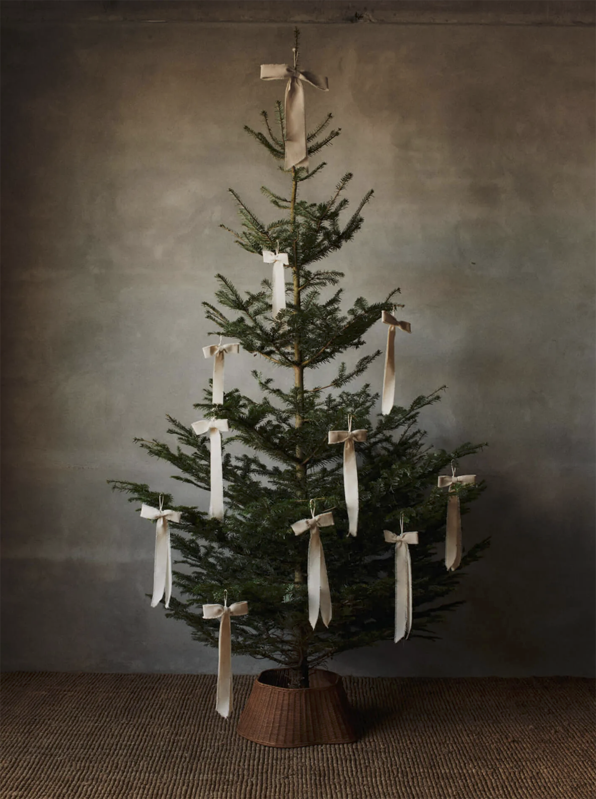 Ferm Living Drape Braided Tree Skirt