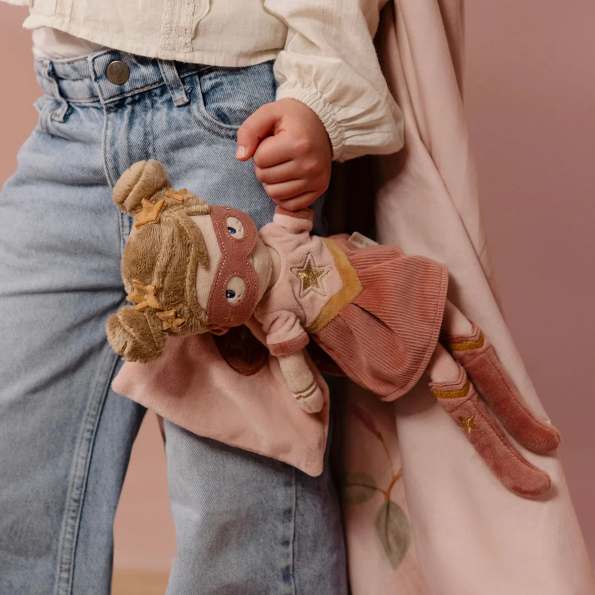 Little Dutch Cuddle Doll Superhero Rosa - 35cm