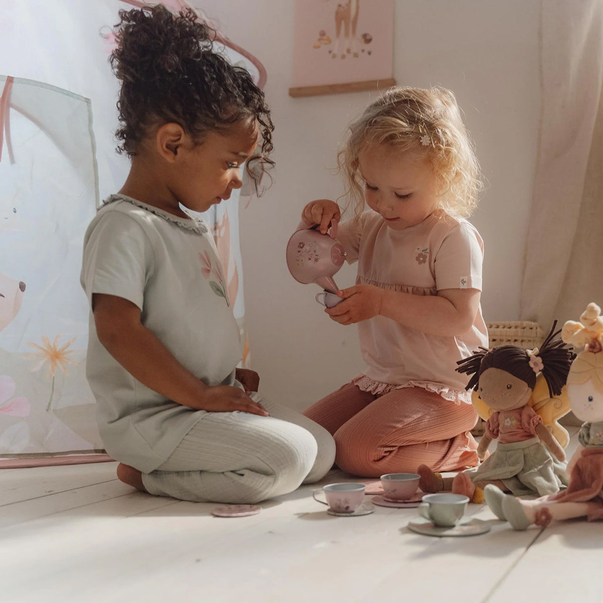 Little Dutch Fairy Garden Tea Set
