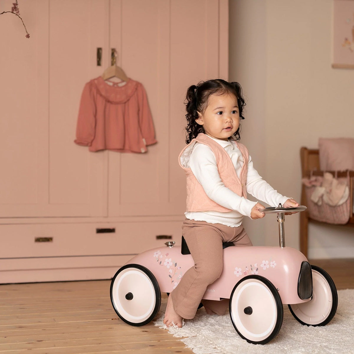 Little Dutch Retro Roller Ride On Car - Pink Flowers