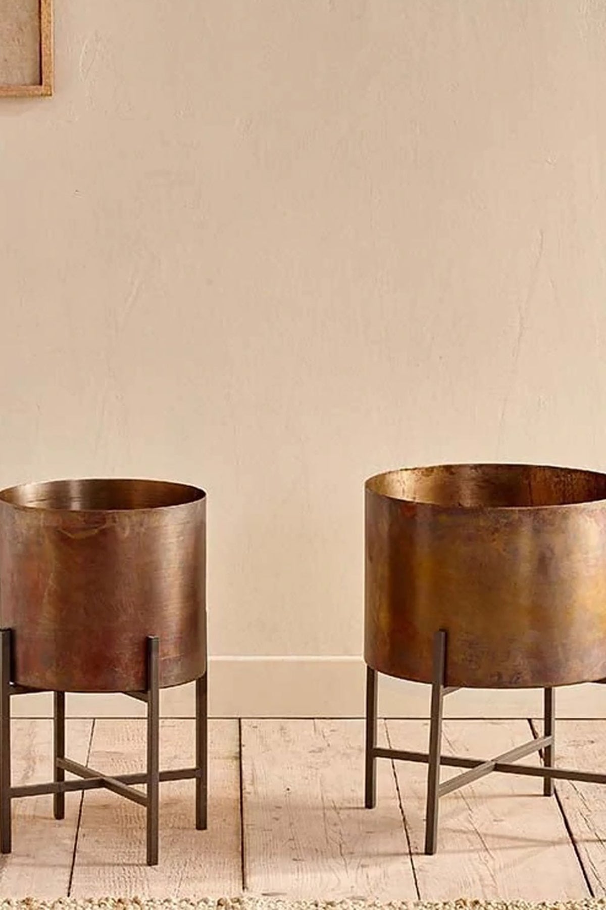 Nkuku Juoni Iron Planter, Large - Antique Brass