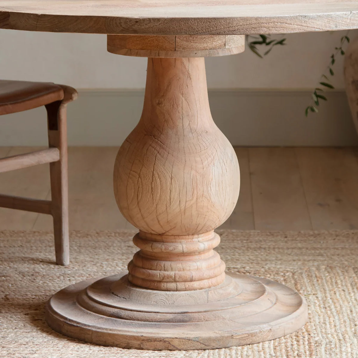 Nkuku Lara 4 Seater Round Table - Natural